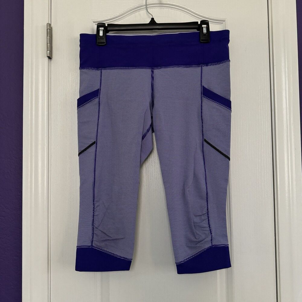 Lululemon Run For Fun Crop Bruised Berry Wee Stripe Purple Leggings Size 10